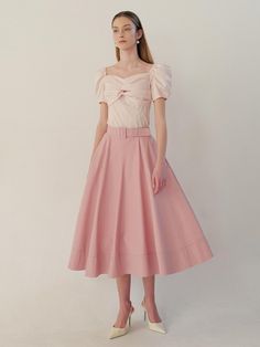 This is a comfortable and trendy skirt by BAU by Bride And You that is made out of high quality cotton and nylon blend fabric. It gives a feminine and romantic mood to your daily outfit - Vent detail on the hem- Side pockets detail- Belt included- Back zipper closure Chic Pink Cotton Skirt, Feminine Pleated Skirt, Feminine Midi Skirt, Feminine Full Pleated Skirt, Feminine Skirt For Day Out, Feminine Relaxed Mini Skirt, Feminine Beige Knee-length Skirt, Feminine Full Cotton Skirt, Feminine Cotton Skirt For Spring