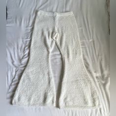 Cream Cozy Chenille Flared Sweatpants, Kid’s Size Xl (Women’s Size M). Feels Just Like Skims & Barefoot Dreams Cozy Materials!! Never Worn, Nwot!! Cozy Cotton Wide-leg Bottoms, Non-stretch Bottoms For Winter Loungewear, Stretch Bottoms For Winter Loungewear, Cozy White Bottoms For Fall, Stretch Bottoms For Loungewear In Winter, Trendy Cozy Fit Bottoms For Loungewear, Fitted Wide-leg Loungewear Bottoms, Cozy Wide-leg Spring Pants, Fitted Wide-leg Loungewear Pants