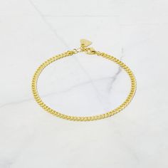 Cuban Link Bracelet, Jewelry Antique, Demi Fine Jewelry, Affordable Jewelry, Cuban Link, Cleaning Jewelry, Chains Jewelry, Bracelet Sizes, Chic Look