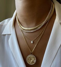 Classy Gold Jewelry, Diamond Dragon, Talisman Jewelry, Chinese Mythology, Anita Ko, Gold Coin Necklace, Bow Bracelet, Life Aesthetic, Jewelry Fashion Trends