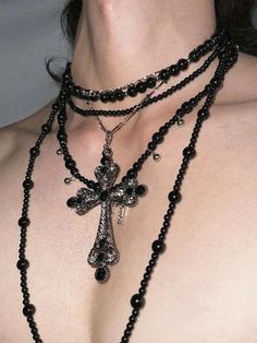 Lord Danger's Black Stone Necklace Multi-layer Choker Long Necklace Outfit, Necklaces Aesthetic, Black Stone Necklace, Vampy Makeup, Pearl Long Necklace, Punk Style Outfits, Goth Necklace, Layered Chokers, Black Stones