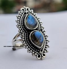 WELCOME silverringstoreshop Labradorite Ring, 925 Sterling Silver Ring, Band Ring, Women Ring, Gemstone Ring, Labradorite Jewelry, Handmade Ring,Boho Ring,Gift For Her, Labradorite is known as the stone of destiny and is believed to help you to find your true path in life. It is said to promote wisdom and understanding. It also assists in eliminating fears and insecurities. -------------------------------------------------------------------------------------------------------------------------- Silver Bohemian Labradorite Ring, Silver Labradorite Bohemian Ring, Bohemian Silver Labradorite Ring, Bohemian Labradorite Jewelry Stamped 925, Bohemian Moonstone Ring For Anniversary, Bohemian Labradorite Gemstone Ring, Bohemian Style Labradorite Open Ring, Bohemian Labradorite Open Ring, Bohemian Sterling Silver Moonstone Ring Nickel Free