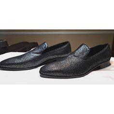 Ron White Elliot Embossed Caviar Color Metallic Print Suede Loafers $395 12. Box Shows Wear Ron White, Metallic Prints, Suede Loafers, White Shoes, Men's Shoes, White And Black, Loafers, Man Shop, How To Wear