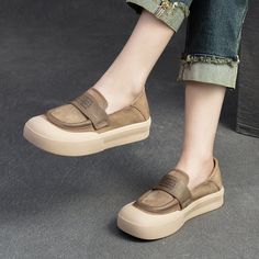 Gender: Women Type: Casual Shoes Main Materials: Cowhide Insole: Pigskin Sole: Rubber Type of Closure: Slip-on Style: Daily, Casual, Retro Season: Spring, Autumn Heel Height: Low (3.5 cm) Tube Top Dress, Casual Flat Shoes, Comfortable Flats, Tenis Casual, Shoe Size Conversion, Casual Flats, Rubber Heels, Mid Heel, Linen Women