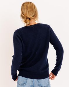 Our Essential V Neck sweater, made from 100% pure, sustainably sourced cashmere, blends ethical fashion with timeless style. Its V-neckline is artfully crafted, offering a tasteful depth that elegantly frames the collarbone area while maintaining a balanced aesthetic. This sophisticated sweater is designed to define your waist, with a slightly elongated length suitable for various styles and occasions. Its fine cashmere gauge offers versatility, ideal for a polished look with trousers and a belt Fitted V-neck Cashmere Sweater, Cashmere Fine Knit V-neck Sweater For Layering, Merino Wool Fine Knit V-neck Sweater, Fine Knit Merino Wool V-neck Sweater, Fitted Cashmere V-neck Sweater In Fine Knit, Fitted Fine Knit Cashmere V-neck Sweater, Cashmere V-neck Sweater, Everyday Fall Cashmere V-neck Sweater, Cashmere V-neck Cardigan With Ribbed Cuffs