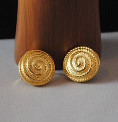 "Beautiful Vintage Earrings from the 1970s. Please choose clip-on or pierced. Size: Approximately 7/8\". Also available matching set with necklace and ring at discounted price." Handmade Retro Gold Clip-on Earrings, Handmade Gold Retro Clip-on Earrings, 1970s Jewelry, 1960s Jewelry, Vintage Clip On Earrings, Jewelry Essentials, Choker Collar, Vintage Clip, Vintage Copper