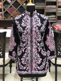 Jacket, Short Jacket, Embroidered Jackets, Kashmiri Jacket, Black Women Jacket, Girls Jackets, Pure Batik Design Ideas, Trouser Dress, Batik Tenun, Embroidered Coat, Batik Design, Batik Fashion, Cashmere Shawl, Boutique Dress Designs, Work Jacket