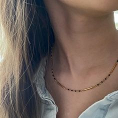 Necklace Designs Gold Indian Fancy, Daily Mangalsutra Design, Mini Chokers In Gold, Gold Jewelry Layering, Delicate Mangalsutra Designs, Golden Necklace Design, Chain Mangalsutra Designs, Gold Black Beads Mangalsutra, Fancy Mangalsutra Designs Gold