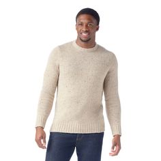 The Men's Heavy Crew Sweater is the ultimate sweater weather must-have. This luxurious heavyweight sweater delivers the benefits of Merino wool with a super soft feel, in a comfortable fit that's perfect for casual outings or aprés lounging. | Smartwool Men's Heavy Crew Sweater in Oat Heather | Size: Medium Oatmeal Sweater, Sweater For Men, Sweater Weather, Oats, Heathers, The Man, Sweater Top, Merino Wool, Must Haves