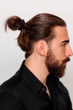 Long Hair Top Knot, Hear Styles, Hair Top Knot, Mens Long Hair, Man Bun Top Knot, Man Bun Beard