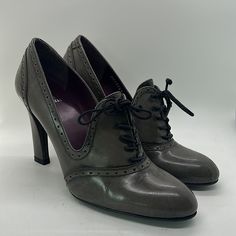 Beautiful Stuart Weitzman Dark Gray Leather Heel Ankle Booties Shoes. Size 7.5. Gorgeous Shoes With A Unique Design, Don’t Miss Out! - Heels Are 4” High. Disclaimer: Scuffs And Marks On Sides Of Shoes, As Pictured. **Comes From A Clean, Smoke Free Home** Spring Formal Heeled Boots With High Heel, Formal Spring Heeled Boots With High Heel, Formal High Heel Boots For Spring, Formal Fall Heeled Boots With 4-inch Heel, Formal Almond Toe Heeled Boots With 4-inch Heel, Office Heeled Boots With 4-inch Heel And Almond Toe, Ankle-high Heels For Formal Fall Occasions, Formal Ankle-high Heels For Fall, Formal Fall Ankle-high Heels