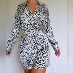 Brand New With Tags! Leopard Print Wrap Dress Size Small. Waist Zinching Chic Long Sleeve Leopard Print Mini Dress, Zara Leopard Print Mini Dress For Spring, Zara Chic Mini Dress In Leopard Print, Chic Zara Mini Dress In Leopard Print, Casual Leopard Print Zara Dress, Zara Casual Leopard Print Dresses, Casual Zara Leopard Print Dresses, Chic Zara Leopard Print Mini Dress, Trendy Long Sleeve Leopard Print Dress