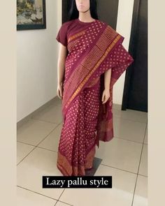 Shikha Agarwal on Instagram: "Lazy pallu style ❤️ Easy & elegant #shikhaagarwal #shikhaagarwalmakeup #sareefashion #sareelover #sareelovers #sareeindia #sareeinstyle #sareeinspiration #sareecollection #localforvocal #makeinindia #supportsmallbusiness #supportindianweavers #sareeonline #sareeinstagram #sareeeveryday #sareelookbook #sareeonline #purecottonsarees #originalsaree" Saree Look, Saree Collection, Pure Cotton