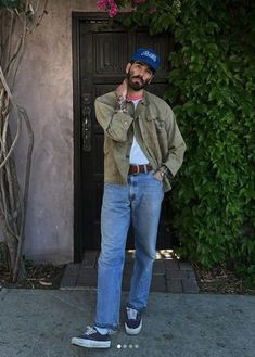 Americana Aesthetic Outfit Men, Stocky Men Outfits, Eclectic Grandpa Mens Fashion, Americana Mens Style, Men Hipster Outfits, Cool Dad Aesthetic, Cool Dad Outfits Men, Gen Z Mens Fashion, Dad Style Men's Fashion