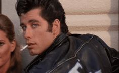 Grease John Travolta, Musical Grease, Grease 1978, Grease Movie, Grease Is The Word, Danny Zuko, Musica Disco, I Love Cinema, Olivia Newton John