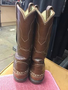 Size 6 Tony lama Boots On tip of boot and back of heel there is a brown snake skin like look very cool!! Genuine leather... fit up to 6.5 or 7. 3 inches wide at ball of foot... 9 and 1/4 wearable length Purple Velvet Dress, Tony Lama Boots, Brown Snake, Tony Lama, Patchwork Dress, Purple Velvet, Brown Leather Boots, Soft Grunge, Bohemian Clothes