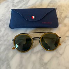 Gorgeous Pair Of Vuarnet Edge Round Sunglasses. Hardly Worn! Great For Men Or Women. Black Tan, Black And Tan, Sunglasses Accessories, Round Sunglasses, Black Color, Amber, Mens Accessories, Man Shop, For Men