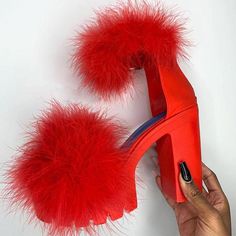 Heels With Fur, Summer Shoes Wedges, Heels Patterns, Fur Sandals, Sandals High Heels, Fur Heels, School Outfit Women, Buckles Fashion, Fur Shoes