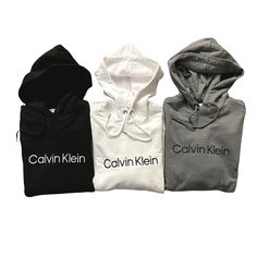 Be sure to add me to your favorites list! Check out my other items! This is an listing for a piece of Authentic and Brand New with Tag Calvin Klein Crewneck Sweatshirt Description & features  With a relaxed fit and iconic logo styling, this Calvin Klein sweatshirt features a plush cotton knit blend for premium comfort. Finished with a drawstring hood, a kangaroo pocket and ribbed knit trim for a snug fit. Classic logo at front for an iconic design Plush cotton french terry for super soft, lounge Calvin Klein Sweatshirt, Fit Logo, French Terry Hoodie, Favorites List, Iconic Logo, Hoodie Pullover, Iconic Design, Bow Sneakers, Calvin Klein Men