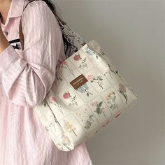 Brand Name: IMYOKHandbags Type: Shoulder BagsTypes of bags: Shoulder & HandbagsMain Material: PolyesterLining Material: PolyesterShape: Casual TotePlace Of Origin: GUANG DONG ProvincePlace Of Origin: GUANG DONG ProvinceOrigin: Mainland ChinaCN: GuangdongHardness: SoftPattern Type: FloralInterior: No PocketOccasion: VersatileClosure Type: HaspGender: WOMENStyle: FashionModel Number: u42703Number of Handles/Straps: Two Large Capacity Square Canvas Bag For Spring, Spring Large Capacity Square Canvas Bag, Trendy Square Canvas Bag For Spring, Daily Use Floral Print Shoulder Satchel, Daily Use Floral Print Satchel Shoulder Bag, Large Capacity Square Satchel For Spring, Spring Square Satchel With Large Capacity, Spring Large Capacity Square Satchel, Spring Large Capacity Rectangular Canvas Bag