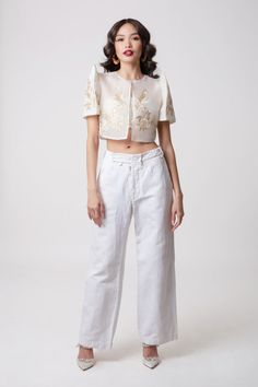 Modern Filipina Outfit Casual, Oathtaking Outfit Philippines, Elegant Cropped Cream Top, Elegant Cream Blouse For Festive Season, Elegant Cream Cropped Tops, Fitted Linen Cream Blouse, Fitted Cream Linen Blouse, Beige Silk Tops For Wedding, Beige Silk Top For Wedding