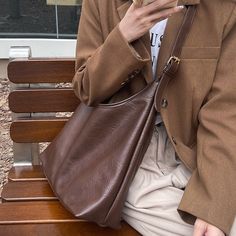 Simple Soft Leather Shoulder Bag, Retro Commuter Crossbody Bag, Mother Bag Size: 23 34 12 Tote Bag Aesthetic, Armpit Bag, Bag Aesthetic, Fashion Decoration, Brown Shoulder Bag, Bags Aesthetic, Casual Tote, Types Of Bag, Bag For Women