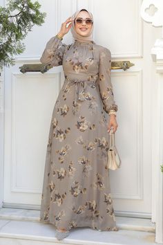 Moza Long Maxi Dress with Long Sleeve - By Baano Floral Long Sleeve Maxi Dress, Long Sleeve Flowy Dress, Evening Jumpsuit, Maxi Dress Formal, Long Maxi, Front Design, Long Maxi Dress, Elegant Dress, Product Features