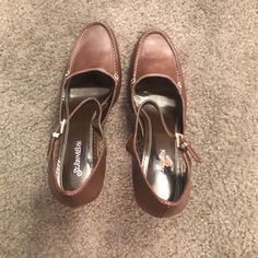 Brand New Brown Leather St.Johns Bay Women’s Heels Size 8.5 Us Brown Leather Heels, St Johns, Leather Heels, Shoes Women Heels, Brown Leather, Shoes Heels, Women Shoes, Brand New, Heels