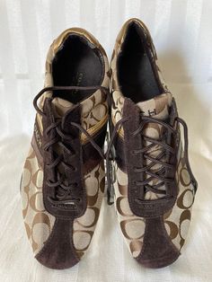 Not making any claim as to whether these are original, they are in excellent vintage condition and apparently have not been worn. Belonging to a consignee who buys very expensive original clothing and accessories.  Size 9 1/2  Feel free to contact me with any further questions. Thank you for your interest Vintage Brown Sneakers With Laces, Vintage Leather Sneakers With Laces, Vintage Lace-up Sneakers With Rubber Sole, Vintage Brown Low-top Sneakers, Vintage Brown Sneakers With Round Toe, Shoes Tie, Womens Shoe, Shoes Vintage, Fabric Shoes