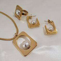 Stainless Steel Elegant Nickel-free Gold Rings, Elegant Gold Ring Earrings, Metal Jewelry Sets With Plating For Gifts, Metal Jewelry Ring With Plating, Elegant Metal Rings With Plating, Classic Metal Jewelry With Plating, Elegant Plated Metal Rings, Modern Stainless Steel Wedding Jewelry, Metal Costume Jewelry Sets For Anniversary