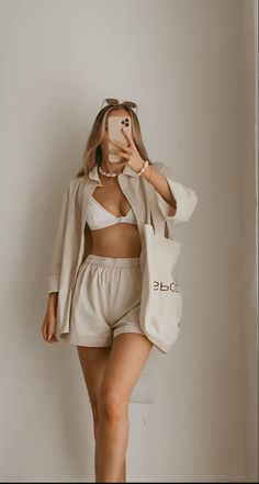 Summer Outfit Women Casual, Summer Outfits Neutral Colors, D.c. Outfits, Pool Party Modest Outfit, Travel Abroad Outfits Summer, Semiformal Wedding Guest Attire, Outfit For Pool Day, Trendy Shoes 2023 Summer, Ecuador Vacation Outfits