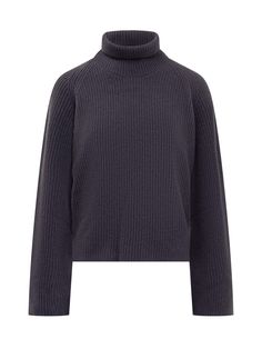 Blue sweater with long sleeves. Turtleneck. All-over ribs.Composition: 100% Virgin Wool High Heel Rain Boots, Ladies Turtleneck Sweaters, Feminine Aesthetic, Blue Sweater, Top Designer Brands, High End Fashion, Yoga Wear, Blue Sweaters, High Collar