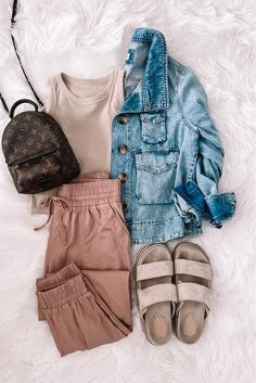 Cute Summer Outfits For Moms, Clothes And Shoes, Fall Fashion Outfits, Casual Fall Outfits, Looks Style, Outfits Casuales