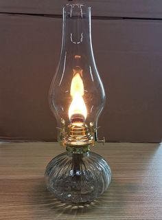 amanigo Large Chamber Oil Lamp - Vintage Glass Kerosene Lantern for Indoor Use Kerosene Lantern, Alcohol Lamp, Farmhouse Kitchen Remodel, Portable Lamp, Kerosene Lamp, Vintage Camping, Metal Lamp, Camping Lights, Kerosene