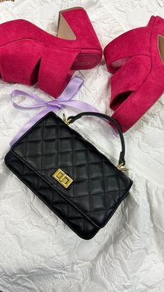 This Small Black Quilt Leather Purse is the perfect accessory for your chic outfit. The gold chain adds some extra sparkle to the beautiful quilted leather - your style will shine! Who says practical can't be fashionable? Black Bags With Diamond Quilting For Evening, Black Diamond Quilted Evening Bag, Black Evening Bags With Diamond Quilting, Black Diamond-quilted Evening Bag, Elegant Quilted Party Bag, Quilted Rectangular Party Bag, Party Rectangular Quilted Bag, Chic Outfit, Black Quilt