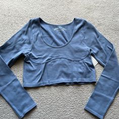 Brand New With Tags Size Xl Aeropostale Nwt Seriously Soft Seamless Long Sleeve Crop Top Tee Shirt Blue Xl Medium Support Crop Top For Loungewear, Solid Color Seamless Tops With Relaxed Fit, Seamless Tops With Relaxed Fit, Trendy Seamless Medium Support Top, Trendy Solid Color Tops With Medium Support, Seamless Long Sleeve Summer Tops, Seamless Long Sleeve Tops For Summer, Blue Crew Neck Crop Top For Workout, Light Blue Athleisure Top For Loungewear