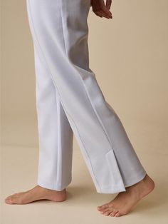 Luxury Golf Pants | Santosa Lounge Collection | A. PUTNAM Elastane Loungewear Bottoms With Tapered Leg, Elastane Tapered Leg Bottoms For Loungewear, Elastane Tapered Leg Loungewear Bottoms, Classic Pants With Straight Hem For Loungewear, Classic Straight Hem Pants For Loungewear, Ankle-length Pants With Elastic Side Panels, Classic Straight Hem Loungewear Bottoms, Straight Pants With Elastic Waistband Minimal Stretch, Comfort Stretch Ankle-length Pants For Loungewear