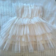 New With Tags! Absolutely Adorable Strapless Tutu Tulle Mini Dress! Zara Mini Dress, Tulle Mini Dress, Tie Dye Mini Dress, Zara Mini, Womens Cocktail Dresses, Feather Print, Mini Sweater Dress, Strapless Mini Dress, Junior Dresses