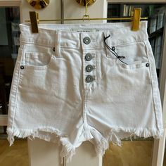 Nwt - White Button Fly Denim Shorts By Hidden Jeans. Multiples Sizes Available. Hidden Jeans, White Jean Shorts, Denim Jean Shorts, Jeans White, Summer Clothes, Denim Jean, Jeans Shorts, White Jeans, Jean Shorts