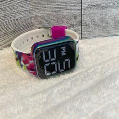 New Girls Watch With Large Number Clock. Metallic Colors On Metal Around Clock. Soft Splash Colored Plastic Band. Justice Brand. Casual Pink Adjustable Watch, Casual Pink Watch For Gift, Digital Numbers, Justice Accessories, Girls Watch, Justice Clothing, Pink Cheetah, Color Bands, Girls Watches