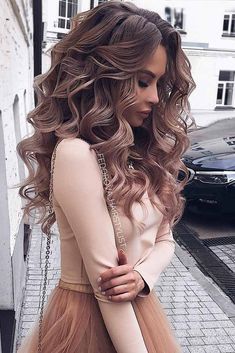 So-Pretty Long Down Hairstyles for Prom Night picture6 Prom Hair Down, Hair 2018, Prom Hairstyles, Prom Night