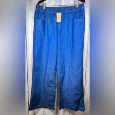 Nwt-Gold Coast Women’s Size L Wide Elastic Waist Pull-On Wide Leg Denim Pants *L *Blue *Medium Wash *Wide Elastic Waist *Pull-On Style *Wide Leg *Lightweight *2 Front/2 Back Pockets *34” Waist (Unstretched), 42” Length, 30” Inseam *67% Cotton, 13% Polyester, 1% Elastane *Machine Wash/Dry *Brand New Never Worn Item With Original Tag *Smoke Free And Pet Friendly Home Casual Indigo Denim Bottoms, Blue Relaxed Fit Cropped Jeans, Casual Indigo Cropped Leg Bottoms, Casual Indigo Cropped Bottoms, Blue Wide Leg Cropped Jeans, Casual Blue Wide Leg Cropped Jeans, Blue Casual Wide-leg Cropped Jeans, Stretch Washed Blue Pants With Pockets, Indigo Flare Jeans With Pockets