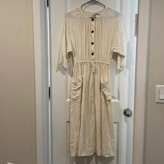 Gorgeous Midi Dress, Brand New With Tags Cream Midi Dress, Zara Dresses, Cream White, Midi Dress, Zara, Brand New, Womens Dresses, Cream, Tags