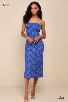 The Lulus Flawless Perfection Blue Floral Applique Strapless Midi Dress is ready for any occasion where you plan to be the best-dressed guest! A sheer lace overlay, adorned with three-dimensional floral appliques, shapes this truly chic dress that features a strapless, princess-seamed bodice (with hidden no-slip strips) and a sophisticated straight neckline. The high, fitted waist tops a figure-flaunting, bodycon skirt that falls to a modern midi hem. Kick pleat at the back. Hidden back zipper/clasp. Fit: This garment fits true to size. Length: Mid-calf length. Size medium measures 42.5" from top to bottom. Bust: Great for any cup size. Waist: Fitted - very fitted at natural waist. Hip: Loosely Fitted. Undergarments: May be worn with a strapless bra, adhesive bra, petals, or no bra. Fabric Fall Cocktail Dress, Blue Wedding Guest Dresses, Midi Dress Wedding, Envy Clothing, Fashion Sketches Dresses, Casual Wedding Dress, Strapless Midi Dress, Bodycon Skirt, Applique Dress