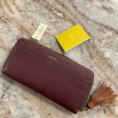 New With Tags Same/Next Day Shipping Elegant Everyday Purple Wallets, Elegant Purple Everyday Wallet, Brown Leather Clutch, Brown Gloves, Fossil Wallet, Wrist Wallet, Leather Clutch Wallet, Maroon Leather, Black Wristlet