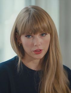 #taylor #taylorswift #taylorswiftedit #taylorswiftwallpaper #taylornation #taylorswiftlyrics #تايلور #تايلور_سويفت Taylor Swift Hair Color, Taylor Swift Haircut, Taylor Swift Bangs, Blonde Inspiration, T Swift, Midnights Era, Miss Americana, Vogue Photoshoot, Fall Fishing