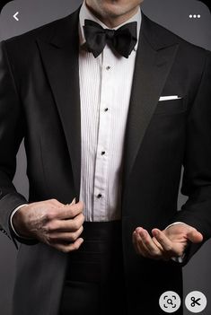 Taxido Suit, Men In Tuxedos, Black Menswear, Suit For Men Wedding, Best Wedding Suits, Black Tie Dress Code, Mens Formalwear, Black Tie Attire, Black Outfit Men