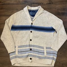 Cardigan Is In Very Good Used Condition And Is Free Of Any Holes Tears Wear Or Stains. Comes From A Smoke Free Home. Chief Joseph, Sweater Wool, Tommy Bahama, Sweater Cardigan, Blue White, Men Sweater, Color Blue, Blue And White, Man Shop