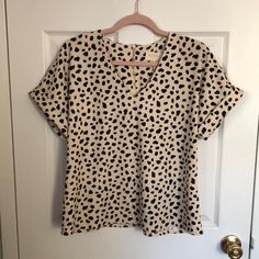 Nwt. Boxy Shirt. Animal Print Is Ivory And Black. Zipper In The Back. Thick Material. Cuffed Sleeves. Smoke Free And Pet Free Home. Cheap Printed Button-up Blouse, Dolman Sleeve Shirt, Animal Print Shirt, Boxy Shirt, Women Floral Blouse, Animal Print Shirts, Linen Tee, Blue Floral Blouse, Velvet Shirt