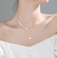 Luxury Wedding Jewelry, قلادات متدلية, Ear Chain, Wedding Jewellery Collection, Bead Pendant, Necklace Wedding, Charm Pendant Necklace, Pearl Pendant Necklace, Earrings Rings